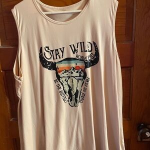 Stay Wild Graphic Tank Top - Cream